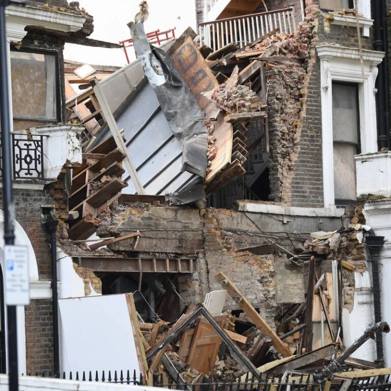 Mơ Thấy Nhà Sập Đánh Con Gì? Gợi Ý Con Số Dễ Trúng